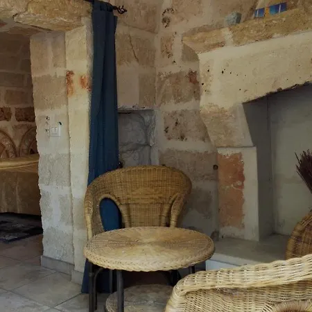Dimora Vicolungo Bed & Breakfast Ugento