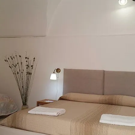 Dimora Vicolungo Bed & Breakfast Ugento