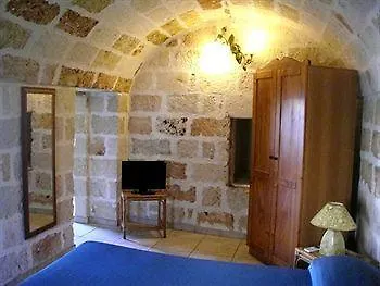 B&B Dimora Vicolungo 3*