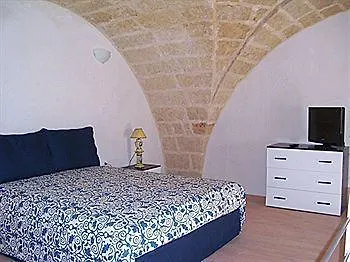 Dimora Vicolungo B&B 우겐토
