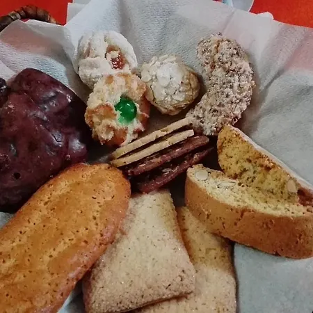 Dimora Vicolungo B&B 우겐토